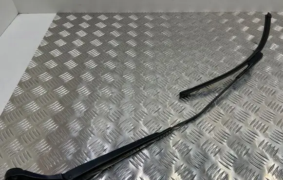 Audi Q3 F3 Front wiper blade arm 83C955407A