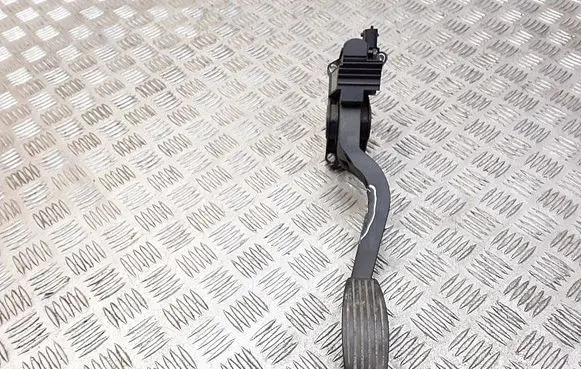 Alfa Romeo 147 Accelerator throttle pedal 0281002380 46755863