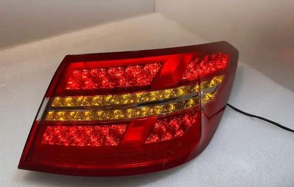 Mercedes-Benz E C207 W207 Rear/tail lights A2079060264 A2079060258