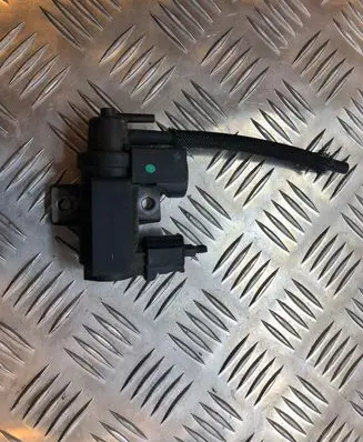 Toyota Avensis T250 Turbo solenoid valve 70051308 258190R011