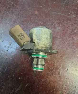 Fuel pressure sensor