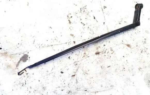Toyota Auris 150 Front wiper blade arm