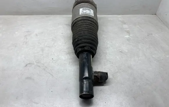 Volvo XC90 Front air suspension shock absorber 31451834 160113065740 1514001834