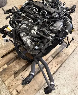 Volkswagen PASSAT B8 Engine CRL