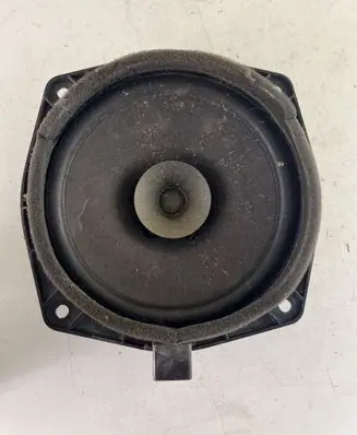 Mitsubishi Outlander Front door speaker MR301667
