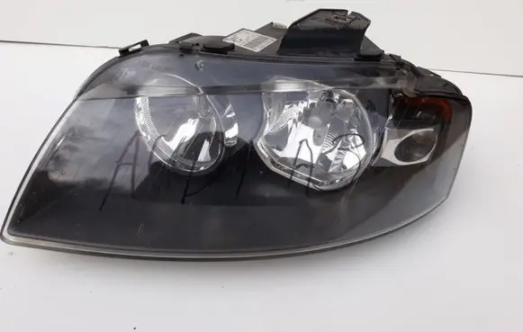 Audi A3 S3 8P Headlight/headlamp 8P0941003L 0301206601 582