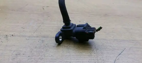 Toyota Avensis T270 Air pressure sensor 8942120200