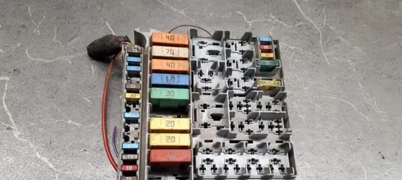 Alfa Romeo Mito Fuse box set 51781452