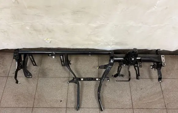 Audi A3 S3 8V Dashboard cross member/frame bar 5Q1723913E