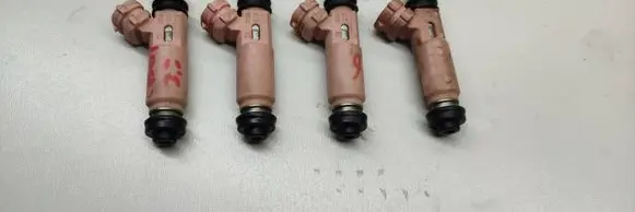 Fuel injectors set