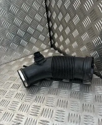 Audi A6 S6 C6 4F Air intake duct part 06E129629G