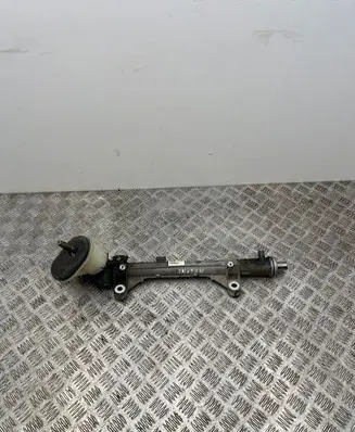Renault Megane III Steering rack 490018982R A0040132A