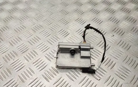 Windshield/windscreen camera