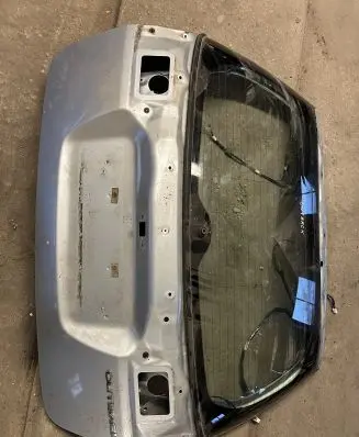 Subaru Outback Tailgate/trunk/boot lid