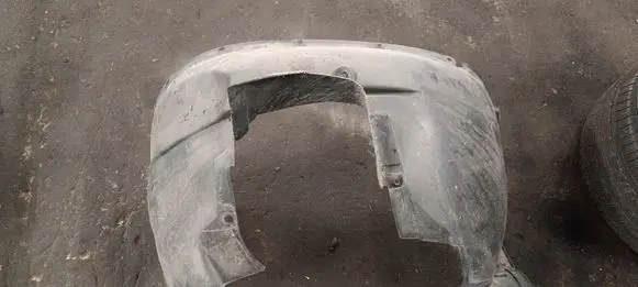 BMW X5 E53 Front wheel arch liner splash guards 8402443