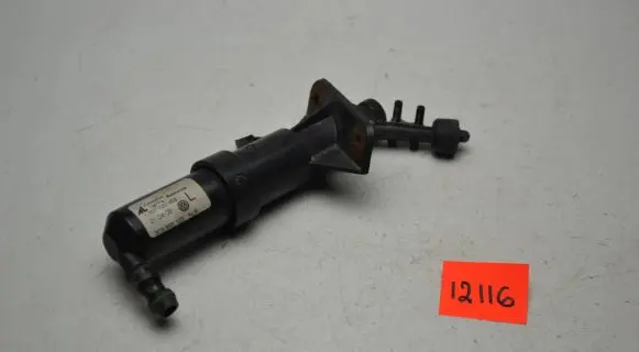 Volkswagen PASSAT B7 Headlight washer spray nozzle 3C8955103 1307030458