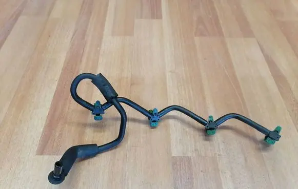 Citroen C4 Grand Picasso Fuel return line/hose 1574HX 1574CC 3541C2
