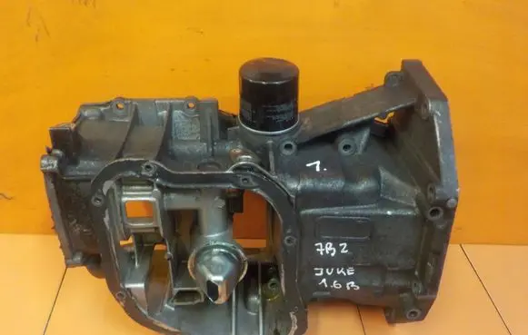 Nissan Juke I F15 Oil sump 7B2