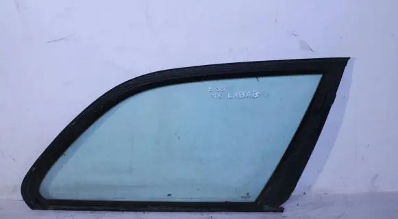 BMW 5 E39 Rear side window 43R00049