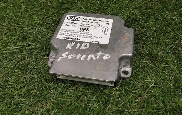 KIA Sorento Airbag control unit/module 959103E200