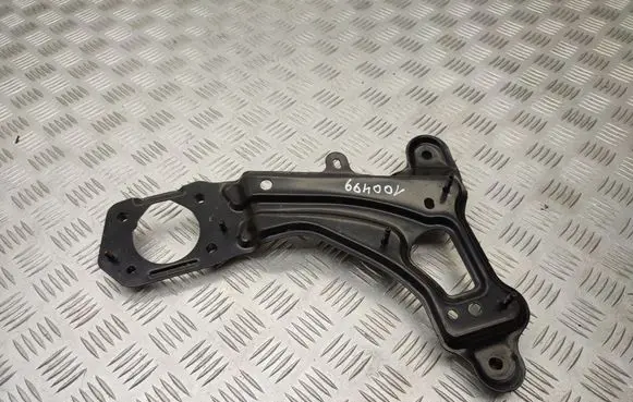 Toyota RAV 4 (XA50) Accelerator throttle pedal bracket 