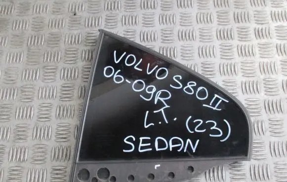 Volvo S80 Rear vent window glass 30779888