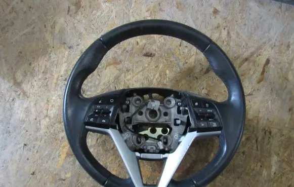 Hyundai Tucson TL Steering wheel