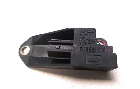 Volkswagen Sharan Airbag deployment crash/impact sensor 6Q0909606