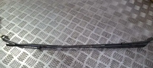 Mercedes-Benz Vito Viano W638 Front wiper blade arm 6388201144
