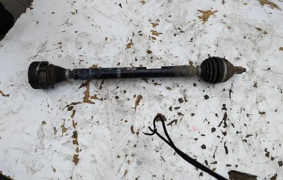 Seat Ibiza IV (6J,6P) Front driveshaft 6R0407762A