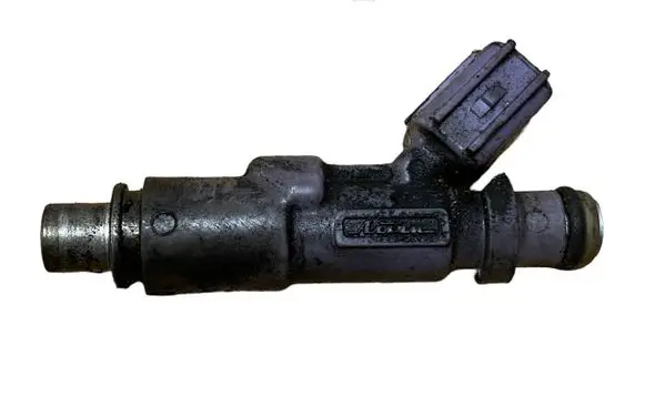 Lexus IS 200-300 Fuel injector 2325070120