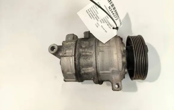 Volkswagen PASSAT B8 Air conditioning (A/C) compressor (pump) 5Q0816803K