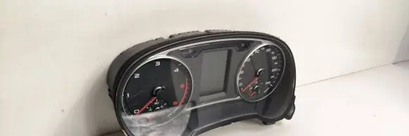 Audi A1 Speedometer (instrument cluster) 8X0920930A 8X0920561C