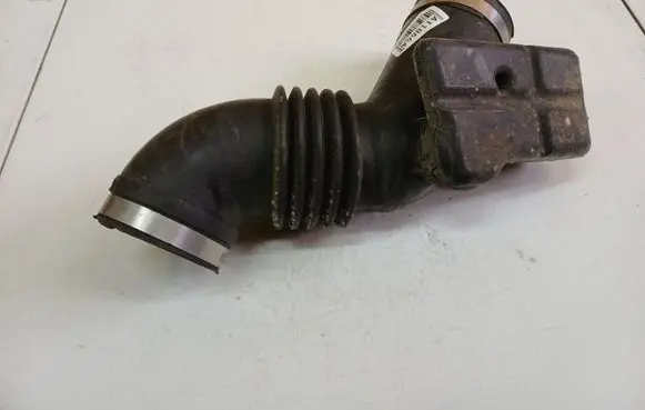 Subaru B9 Tribeca Intercooler hose/pipe 