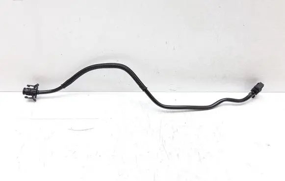 Volvo V70 Engine coolant pipe/hose