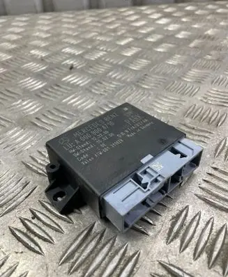 Mercedes-Benz C W205 Parking PDC control unit/module A0009004710