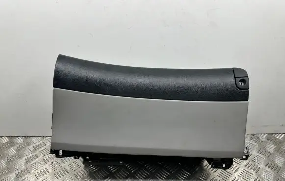 Glove box set