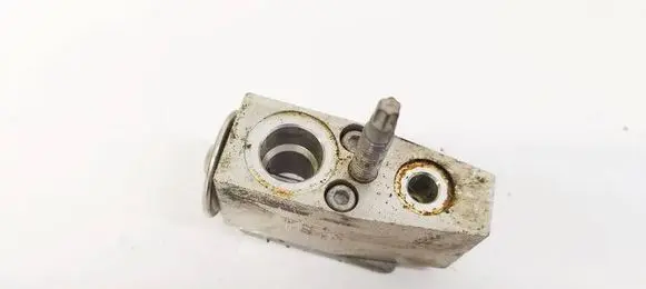 Ford C-MAX II Air conditioning (A/C) expansion valve BV6N19849AD BV6N-19849-AD