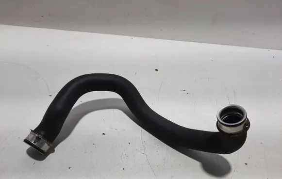 Mercedes-Benz C AMG W204 Engine coolant pipe/hose A2045012982 6254123038