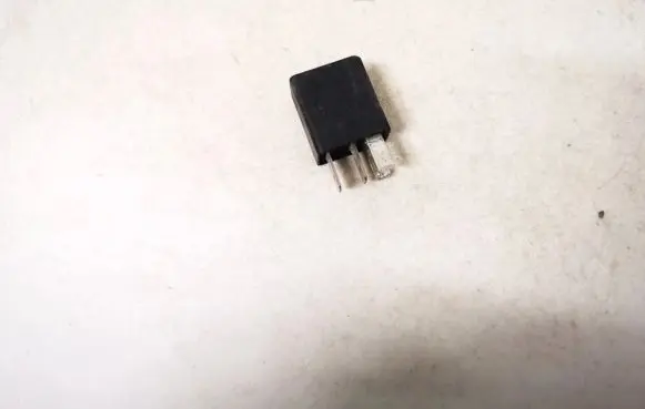 Fiat Stilo Other relay 46520421 702.30