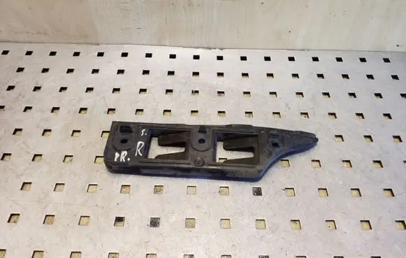 Volkswagen Jetta V Front bumper mounting bracket 1K0807184