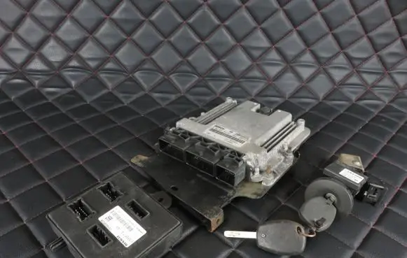 Renault Trafic III (X82) Engine control unit/module 0281031363 237103984R 237105202R