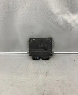 Suzuki Swift I Engine control unit/module 3392073KH 1123008172