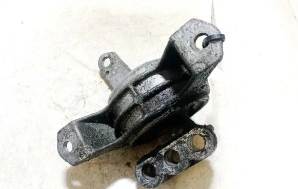 Opel Zafira A Engine mount bracket 90575772yl 90575779YM