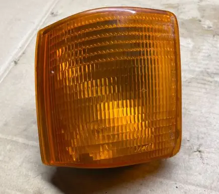 Audi 80 90 B2 Front indicator light 0209110001D