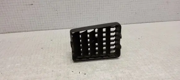 Volkswagen PASSAT B4 Dash center air vent grill 3A1819763 3A1819755