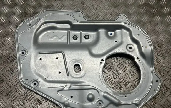 Ford B-MAX Front door window/glass frame AV11-R21123-AF