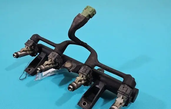 Fuel injector