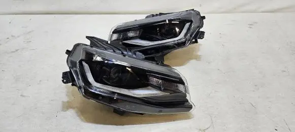 Chevrolet Camaro Headlights/headlamps set 