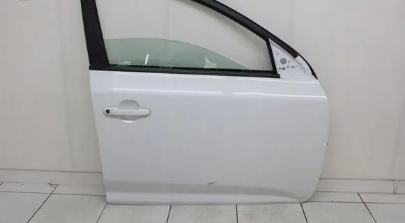 KIA Ceed Rear door